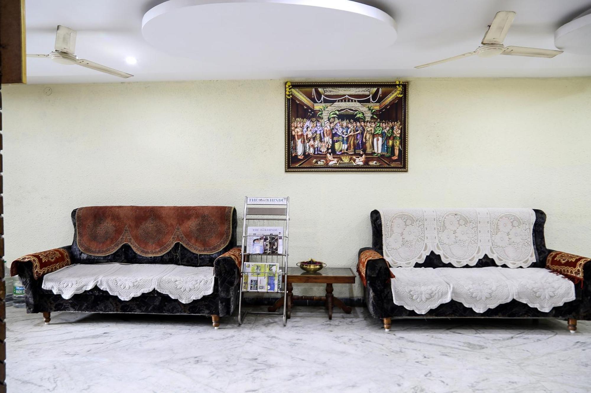 Collection O Poojith Residency Hotel Tirupati Eksteriør billede